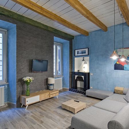 Rome As You Feel - Design Apartment At Colosseum Bagian luar foto