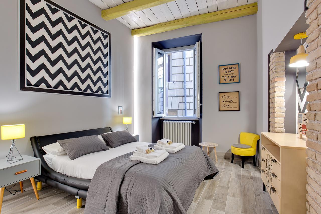 Rome As You Feel - Design Apartment At Colosseum Bagian luar foto